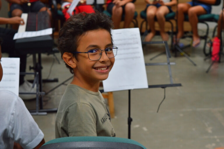 Escola Vila da Música abre inscrições para novos alunos
