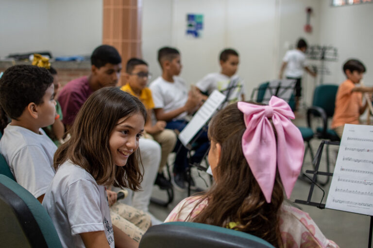 Escola Vila da Música divulga lista de matriculados e horários de aula para 2025.1