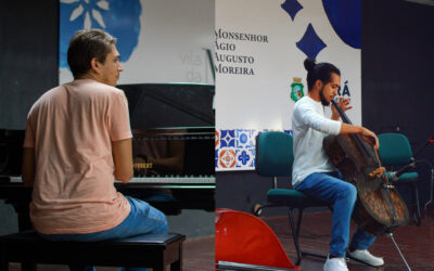 Dueto dos professores Leone Frazão (violoncelo) e Vinícius Simplício (teclado) no Monumento de Nossa Senhora de Fátima (CE)
