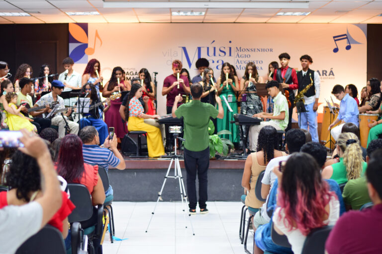 Escola Vila da Música abre seleção para 30 bolsas de monitoria em música para 2026/2027